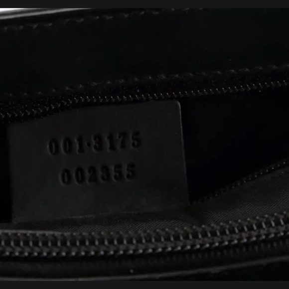 Authentic Gucci Bag- Vintage GG Purse Designer Italian Handbag - certified real! - Picture 3 of 12